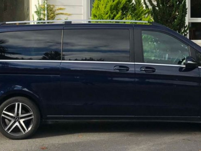 mercedes a class stansted chauffeur service