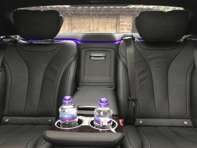 mercinterior2v2 stansted chauffeur service